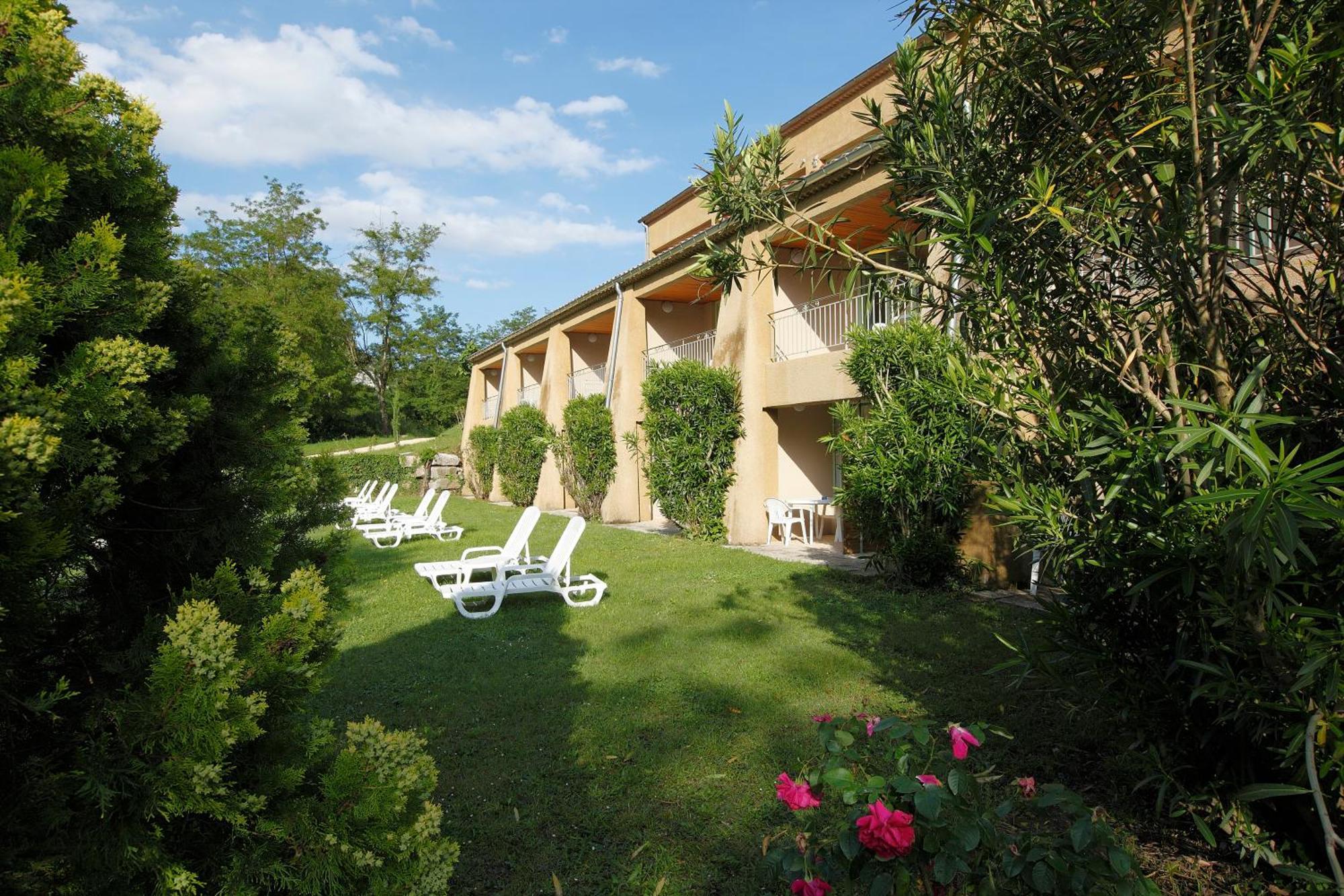 Vacanceole - Le Domaine De Chames - Pont D'Arc Vallon-Pont-dʼArc Exterior foto