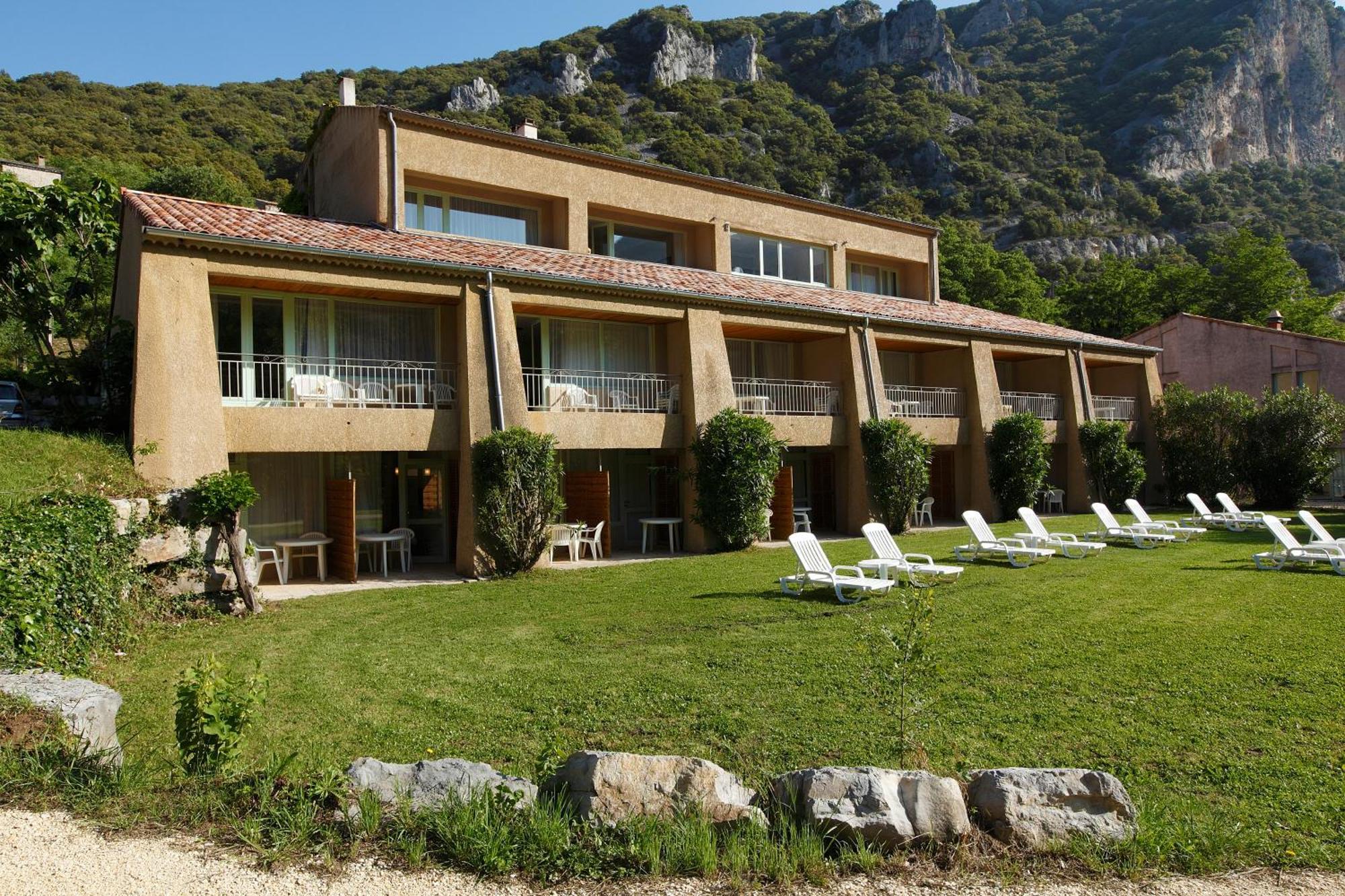 Vacanceole - Le Domaine De Chames - Pont D'Arc Vallon-Pont-dʼArc Exterior foto